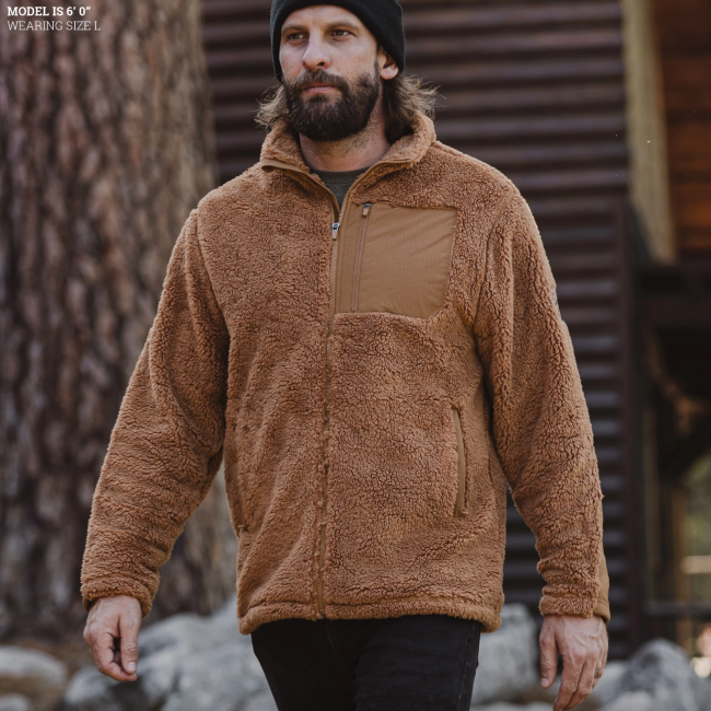 Standard Issue Sherpa Fleece in Coyote