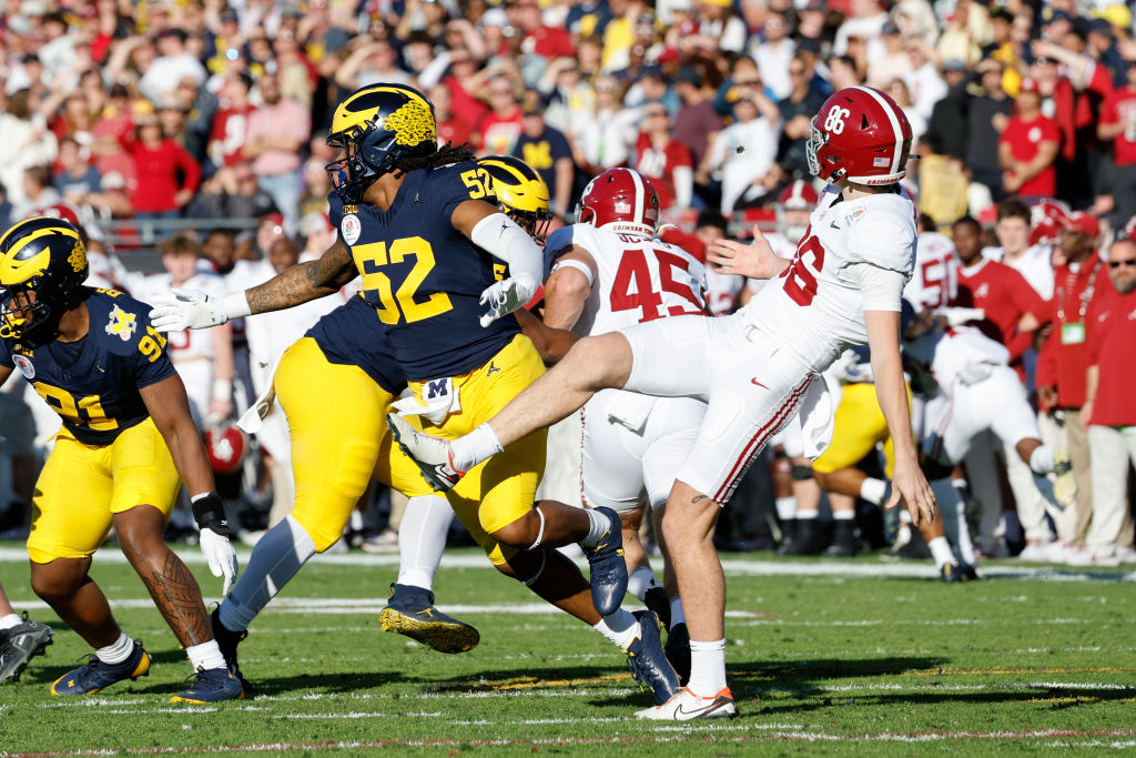 Alabama Roughing Kicker