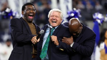 Dallas Cowboys Legend Emmitt Smith Fires Shot At General Manager Stephen Jones