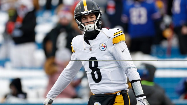 Kenny Pickett on the field before a Pittsburgh Steelers game.