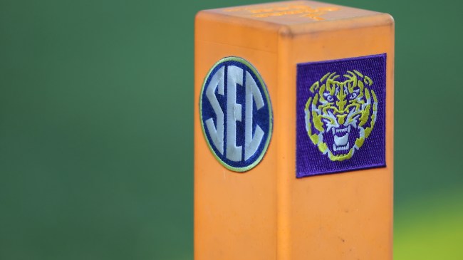 An LSU logo on a football pylon.