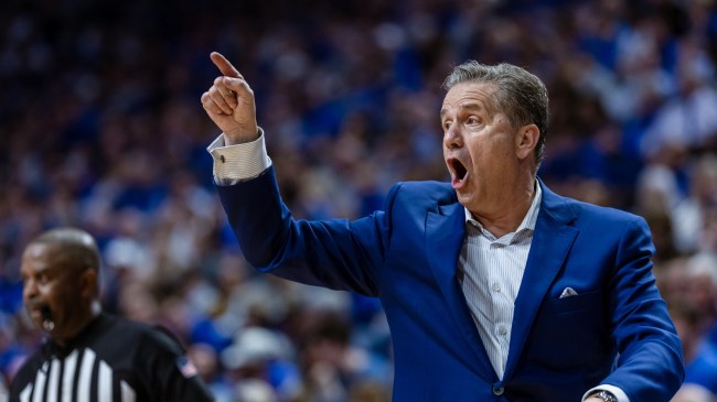 John Calipari yells to his team during the NCAA Tournament.