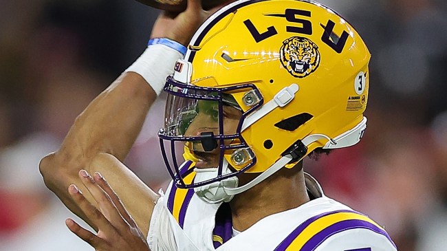 LSU quarterback Jayden Daniels