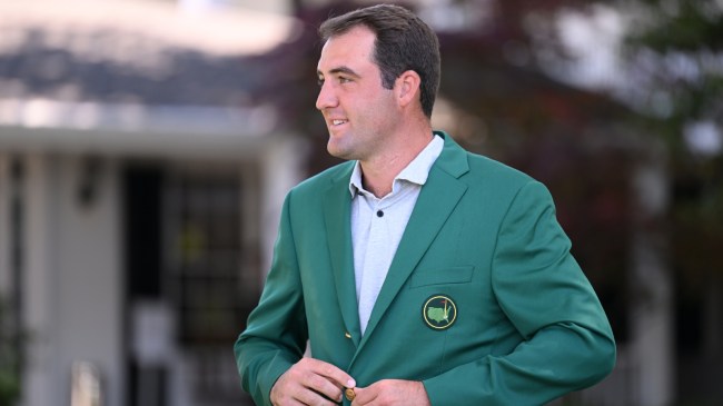 Scottie Scheffler dons a Green Jacket at Augusta National.