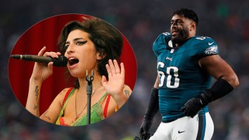 6’8, 365lb Eagles OT Jordan Mailata Brings House Down With Smooth Cover Of ‘Valerie’ At Local Pub