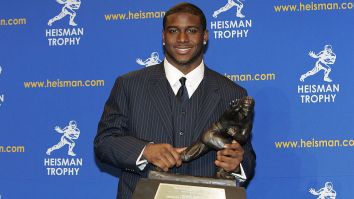 Reggie Bush Is Already Lugging His Heisman Trophy Around The LA Colosseum Like A Boss (Video)