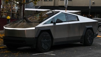 Cybertruck Owner Highlights Potentially Deadly Pedal Issue As Tesla Suspends Deliveries