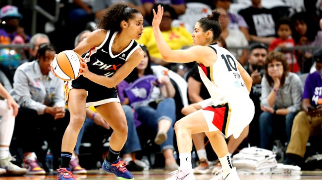 Kelsey Plum defends guard Skylar Diggins-Smith