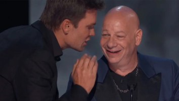 Comedian Says Tom Brady Was Genuinely Mad At Jeff Ross Over Robert Kraft Joke That Was Supposed To Be Off-Limits