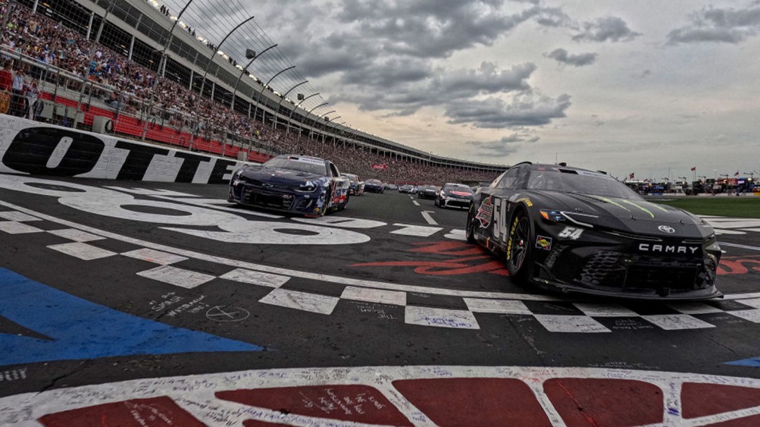 William Byron Pass Grass Reddick Gibbs NASCAR