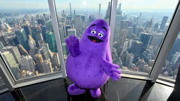 Grimace Chugs Beer In Front Of Huge Mets Crowd During Rain Delay