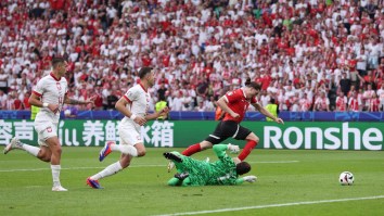 Poland GK Wojciech Szczesny Gives Up Penalty Kick For Getting Kicked In The Face