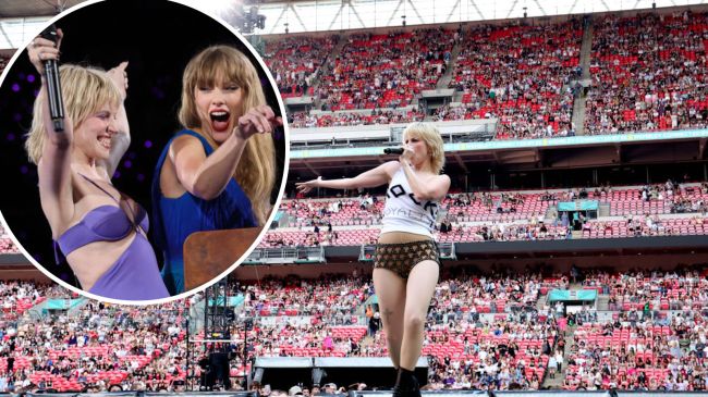 hayley williams performing with taylor swift at wembley