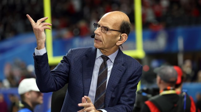 Paul Finebaum on set.