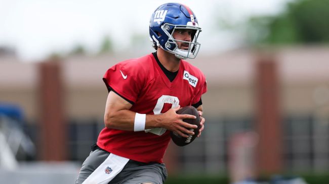 daniel jones at new york giants practice