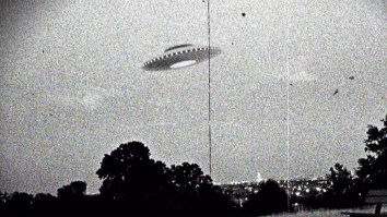 Ex-Head Of Pentagon UFO Program Claims ‘Alien Bodies Have Been Recovered’ By The US Government