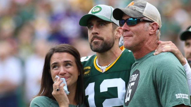 aaron rodgers and brett favre