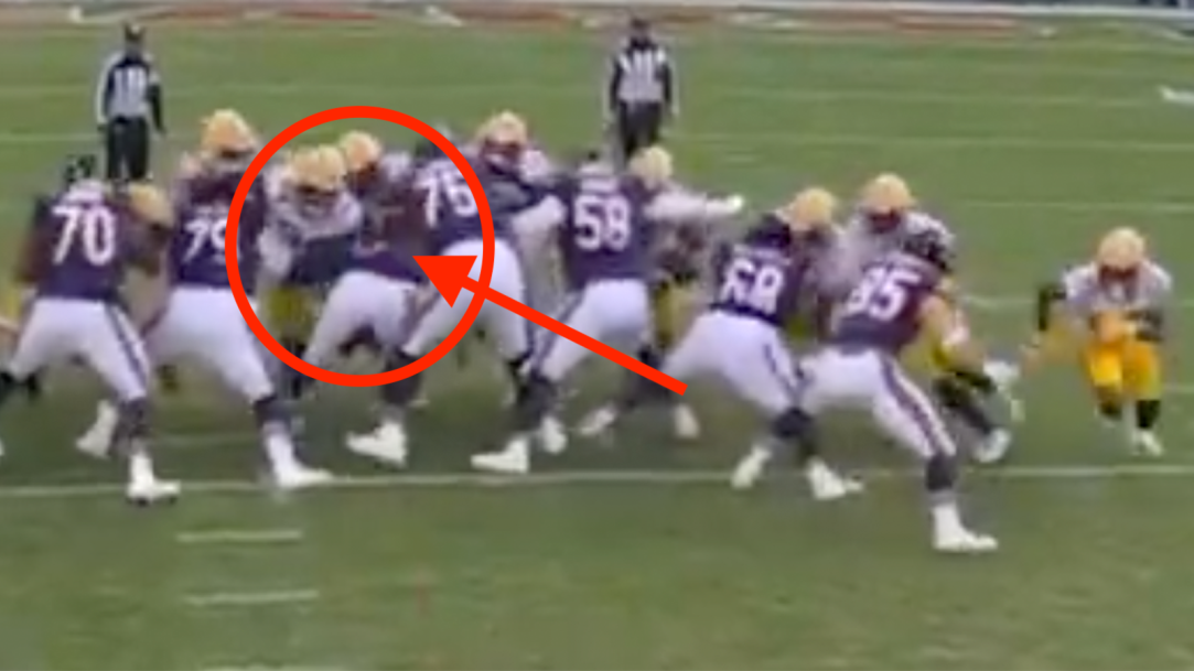 Chicago Bears Long Snapper Penalty