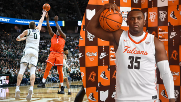 Bowling Green’s 265-Pound College Basketball Phenom Is Only 6-Foot-7 And Gets Serious Buckets