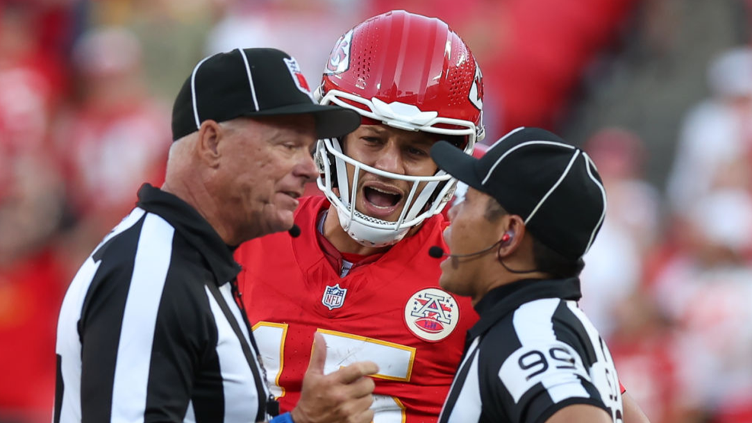 Patrick Mahomes Cheating Hot Mic Referee
