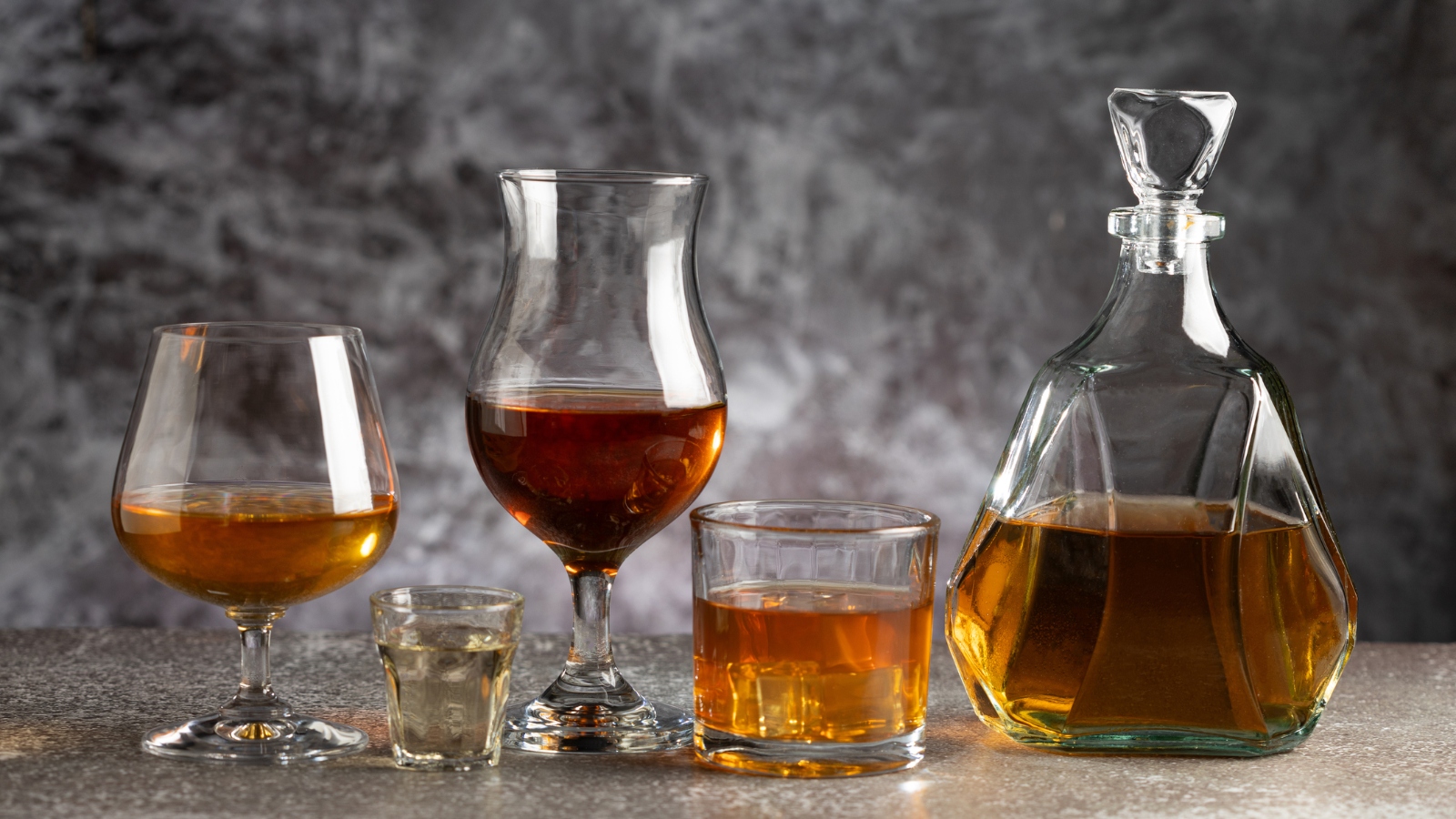 different types of whiskeys and whiskey glasses