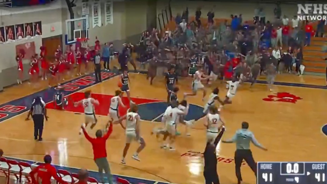 Briarcrest Christian Memphis University High School Basketball Buzzer-Beater Controversy
