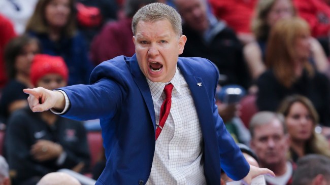 Head coach Jerrod Calhoun yells from the bench.
