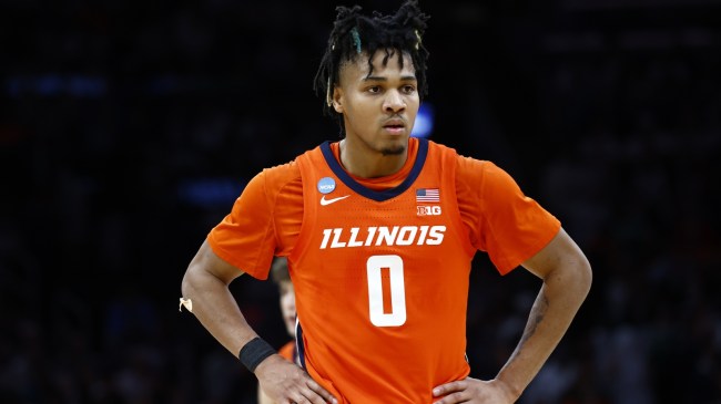 Illinois basketball player Terry Shannon Jr. on the floor.