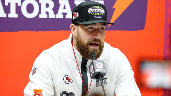 travis kelce super bowl media day