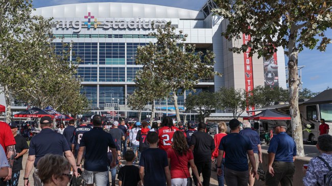 Fans-walk-outside-of-NRG-Stadium-before-Houston-Texans-game