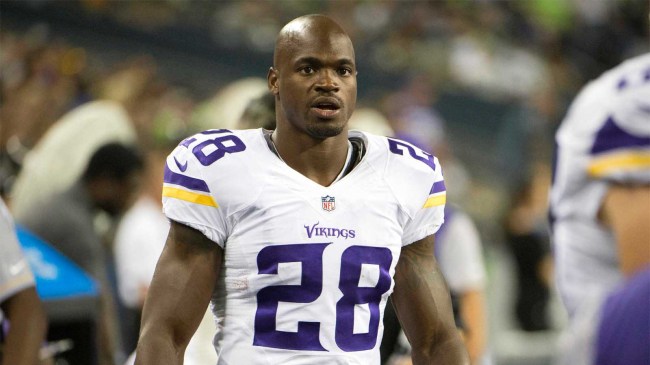 Minnesota-Vikings-running-back-Adrian-Peterson