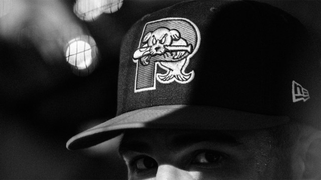 Portland-Sea-Dogs-bizarre-play-Hartford-Yard-Goats