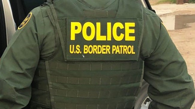 US-Border-Patrol-officer