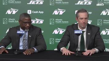 Jets HC Aaron Glenn Had Hilarious Response To Question About Aaron Rodgers Smack-Talking Him On National TV
