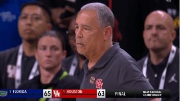 Disgusted Kelvin Sampson Reacts To Houston’s Terrible Final Possession Vs Florida