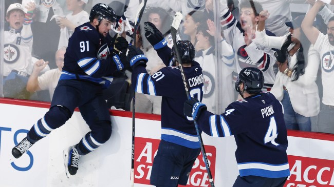 Winnipeg Jets score celebrate after scoring goal against the Blues