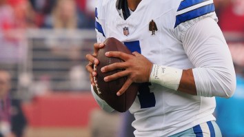 19 QBs With The Largest Hands In NFL History