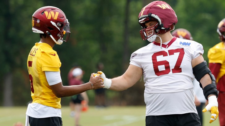 quarterback Jayden Daniels looks tiny