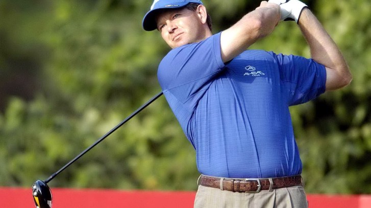 Retief Goosen in 2003 hitting his driver