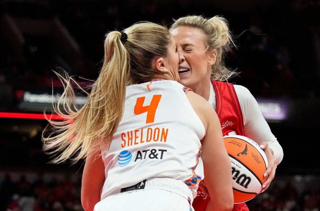 Sophie Cunningham Tooth Collision Jacy Sheldon