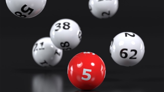 falling-lottery-balls