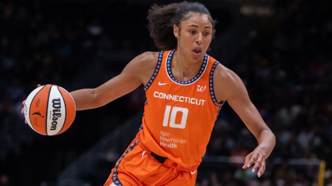 Olivia Nelson-Ododa, Connecticut Sun