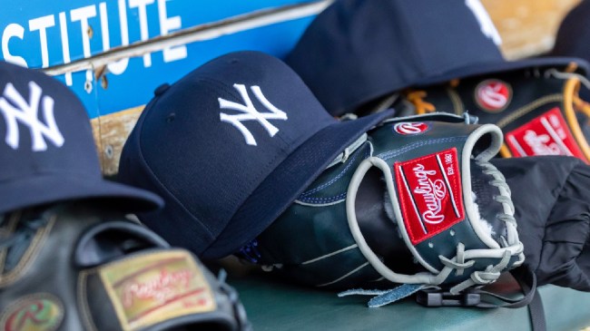 New York Yankees hat