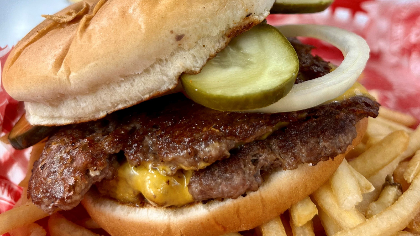 best late night fast food Steak N Shake steak burger