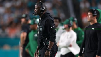 New York Jets Coach Aaron Glenn Could Be Heard Yelling At His Players Through The Walls After Loss To Dolphins