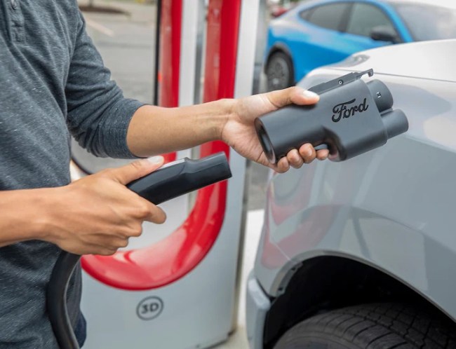 Ford Fast Charging Adapter (NACS)