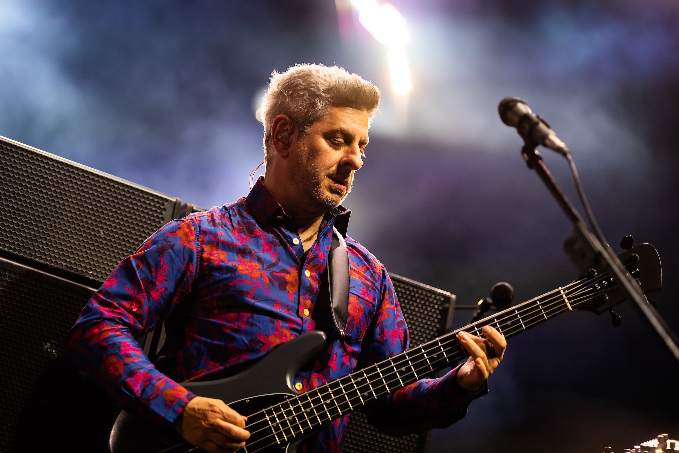 NASHVILLE, TENNESSEE - OCTOBER 06: Mike Gordon of Phish performs at Bridgestone Arena on October 06, 2023 in Nashville, Tennessee. (Photo by Keith Griner/Getty Images for ABA)