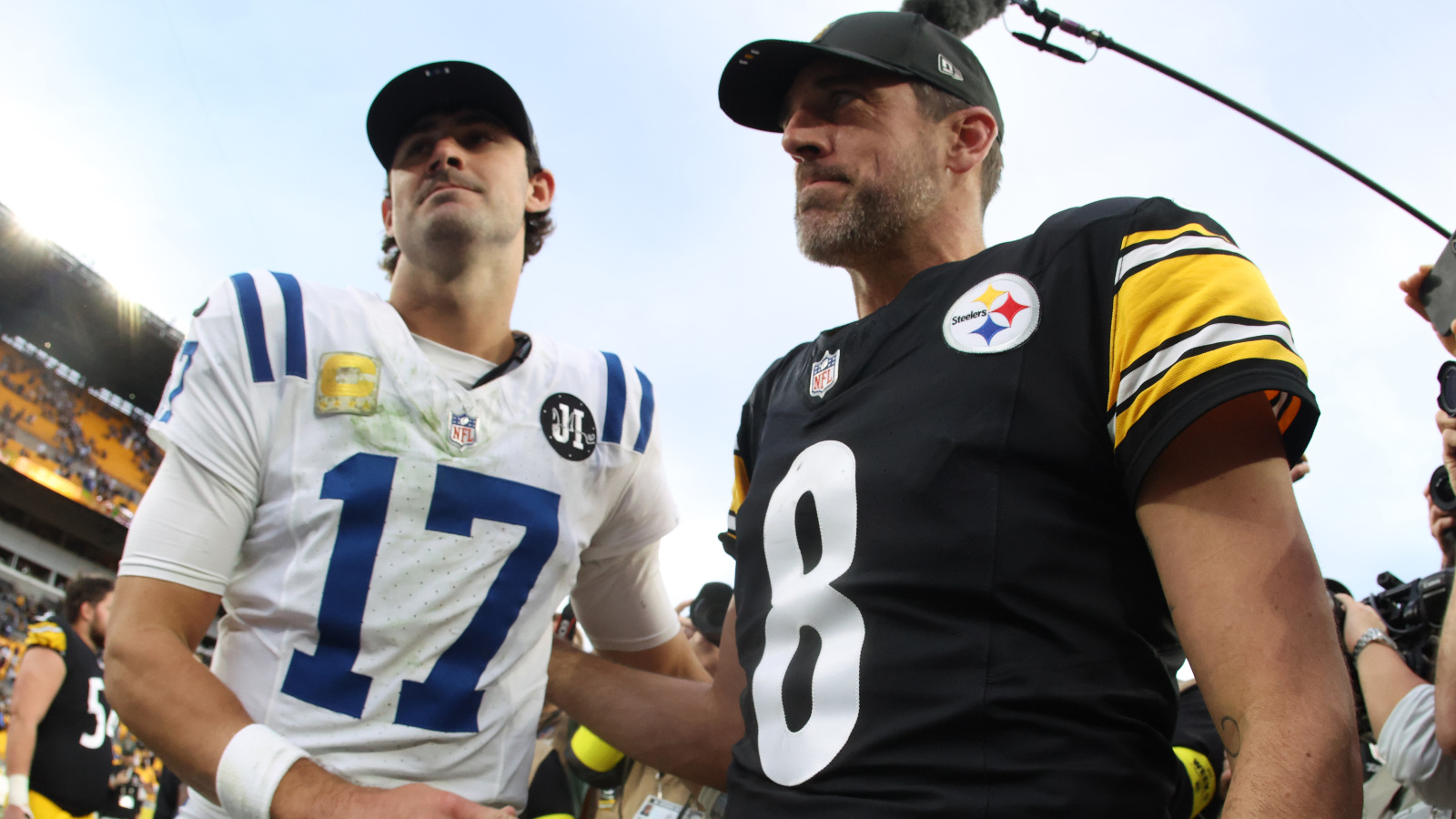 NFL quarterbacks Daniel Jones and Aaron Rodgers