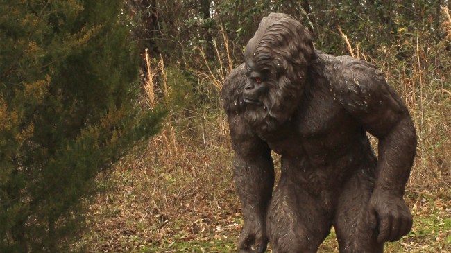 Bigfoot-Statue-located-in-Jefferson-Texas